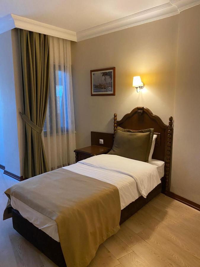 Hotel Bueyuek Levent Istanboel Buitenkant foto