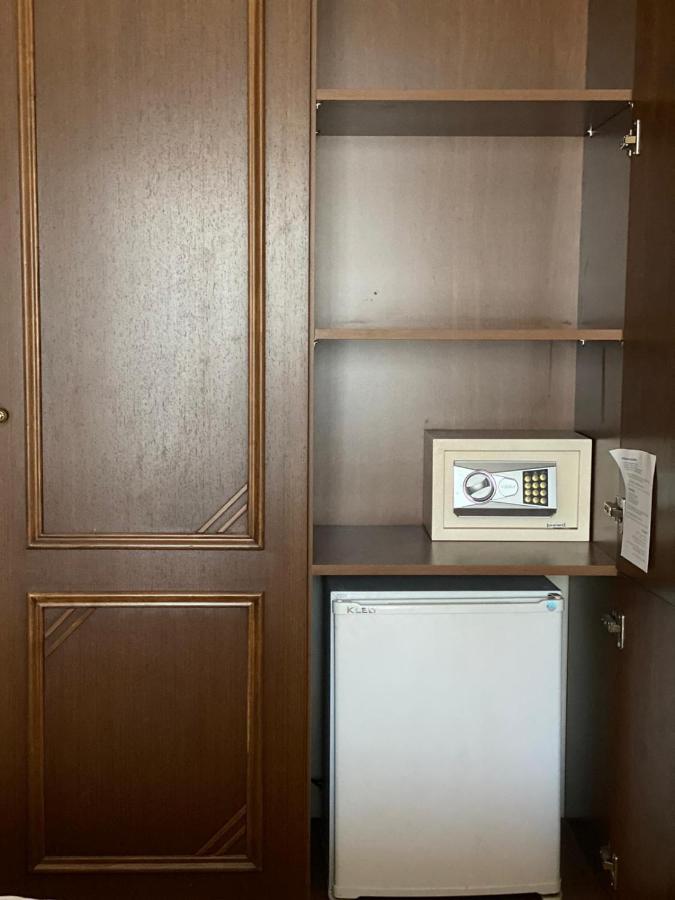 Hotel Bueyuek Levent Istanboel Buitenkant foto