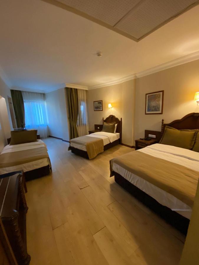 Hotel Bueyuek Levent Istanboel Buitenkant foto